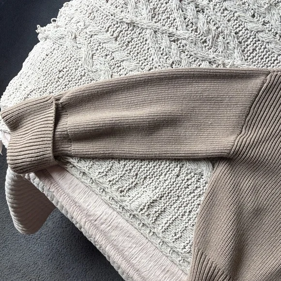 Abercrombie & Fitch Taupe Ribbed Collared Button Cardigan w/ Cuffed Sleeves - Picture 8 of 9